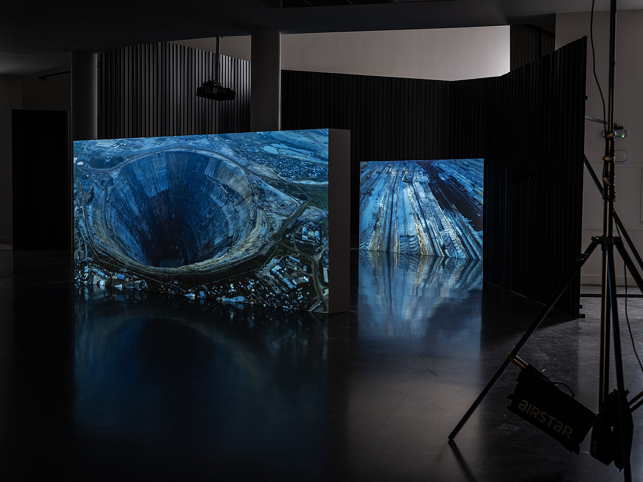 In the image you can see the installation view of Viktor Brim.