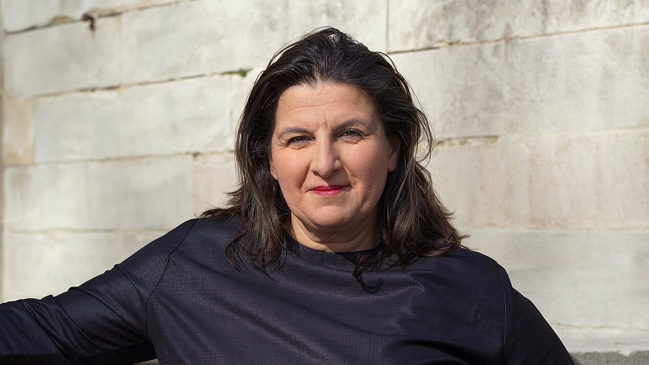 Portrait of Çağla Ilk, curator of the German Pavilion at the Venice Biennale 2024 